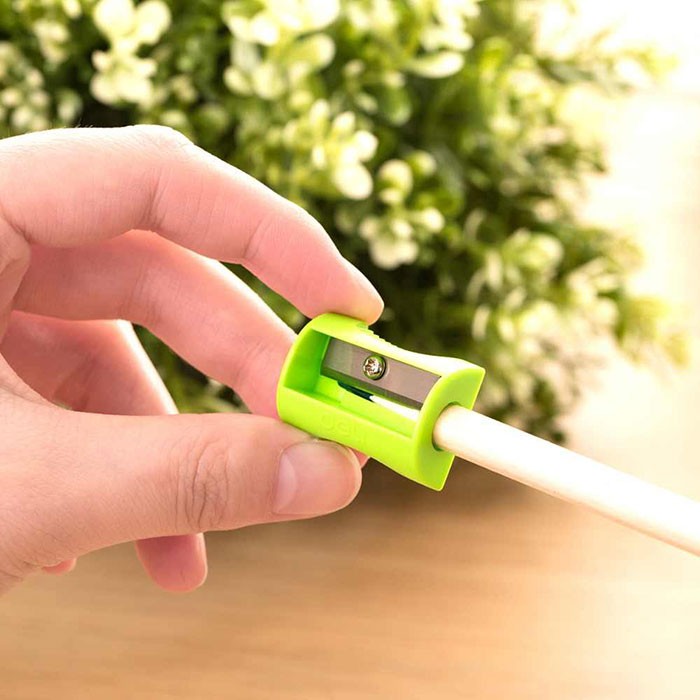 Ascutitoare-Deli-simpla-plastic-0594-culori-neon