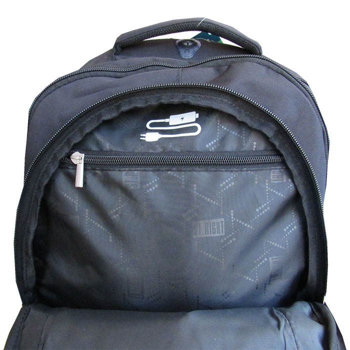 Ghiozdan-4-compartimente-2-buzunare-Majewski-Gama-St-Right-Colectia-Black-2025-BP-04