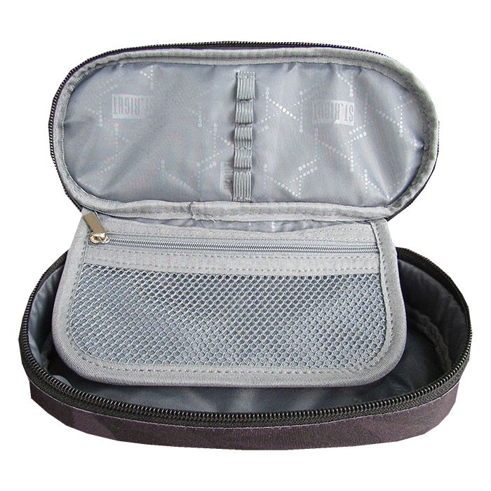 Penar-borseta-1-compartiment-1-extensie-oval-Majewski-Colectia-Pink-Checkered-2025-PC-01-205x95x5-cm