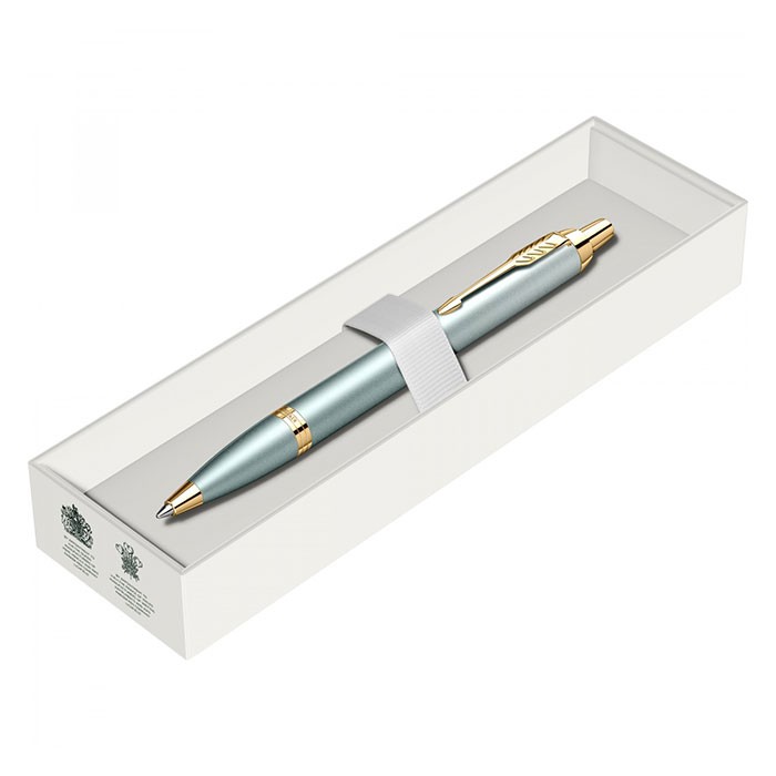 Pix-Parker-IM-Royal-Rituals-verde-turcoaz-cu-accesorii-aurii