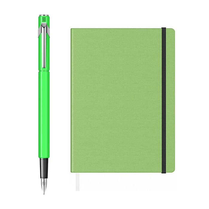 Set-Stilou-Caran-D-Ache-849-verde-Notes-Velvet-A5-cu-elastic